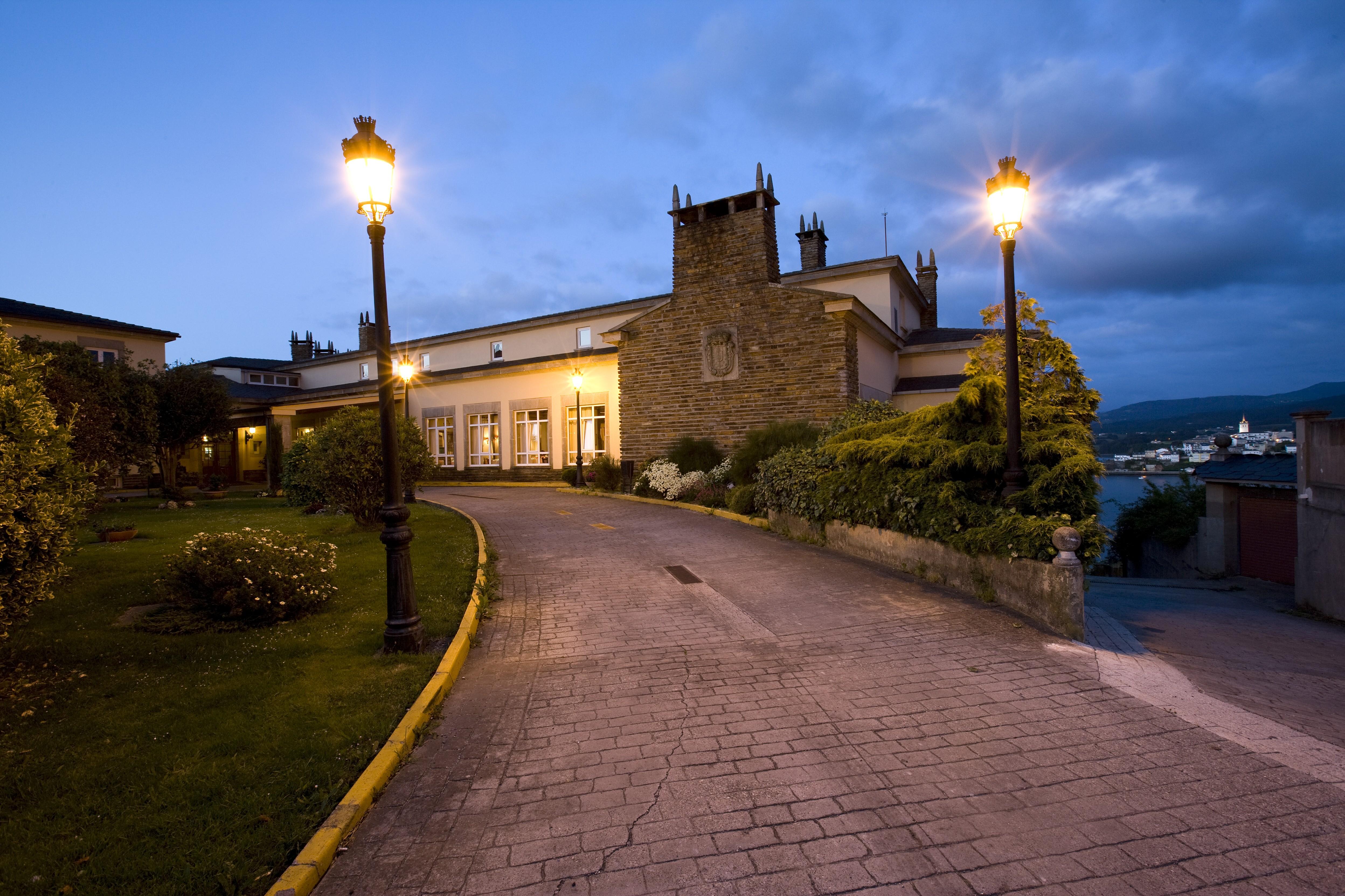 Parador De Ribadeo Exterior foto